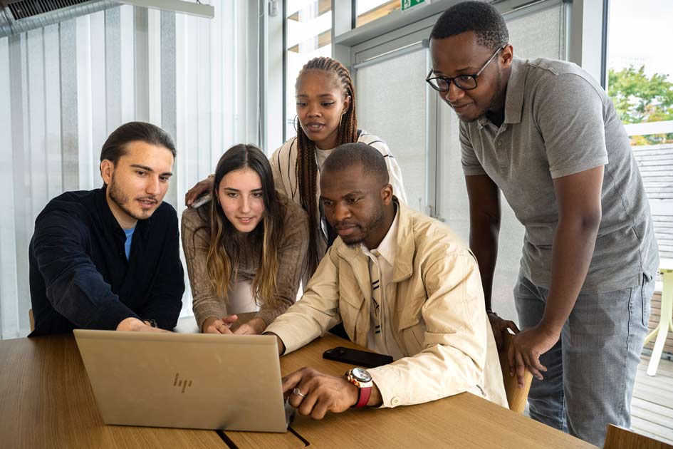 Journalisme recrute