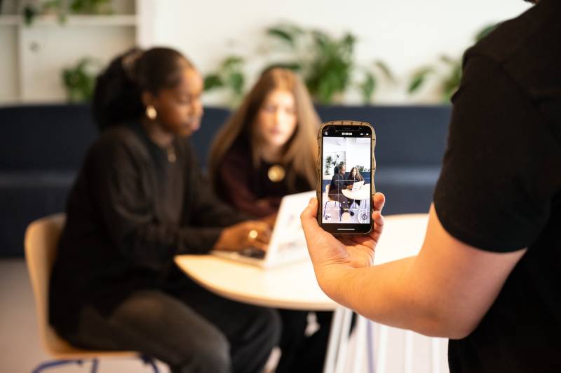 RESEAUX SOCIAUX ET REPUTATION NUMERIQUE