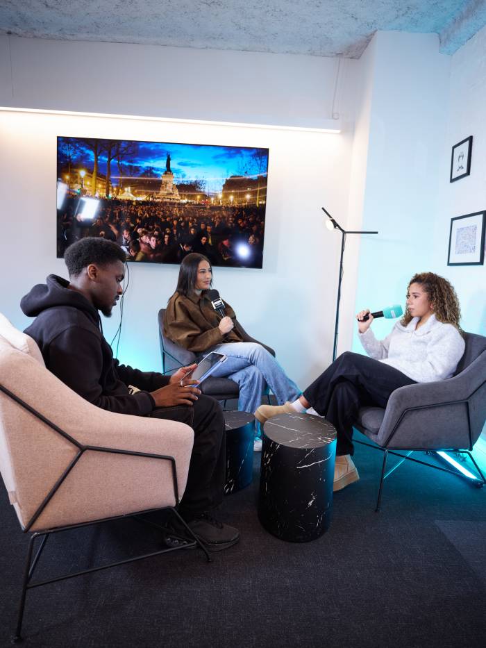 Documentaires et Grands Reportages pour la TV et le Web